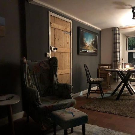 Little Chapel House Villa Harlech Luaran gambar